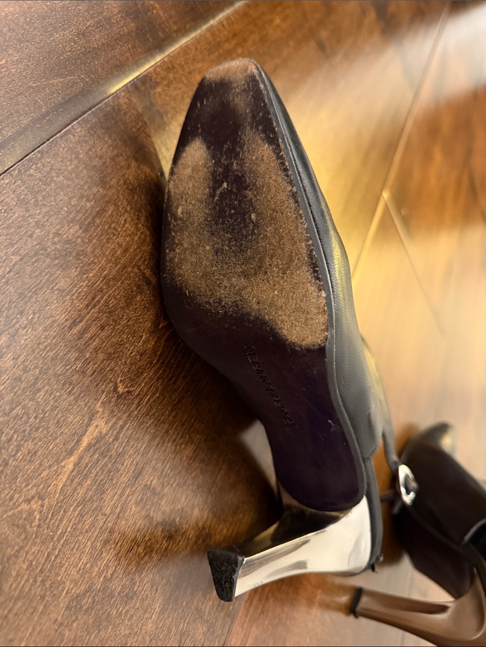 Ralph Lauren collection black leather sling back heels size-6. - Picture 6 of 9